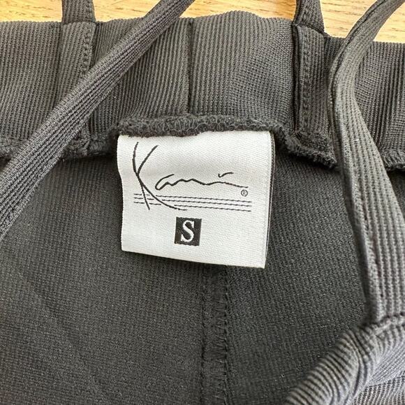 Karl Kani Signature Hip String Trousers in Black - Picture 3 of 7